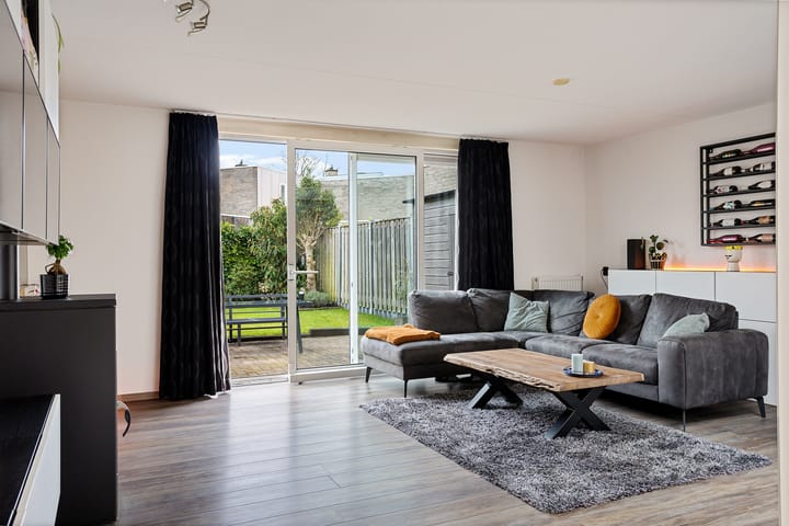 Foto 3 van Holenduif 28