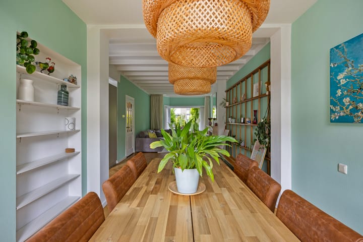 Photo 7 of Waldeck Pyrmontstraat 57