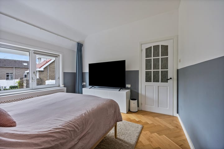 Photo 20 of Waldeck Pyrmontstraat 57