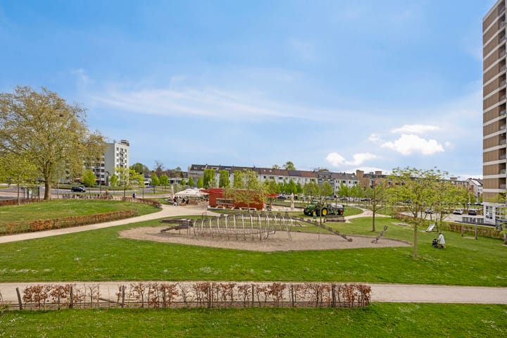 Photo 33 of Waldeck Pyrmontstraat 57