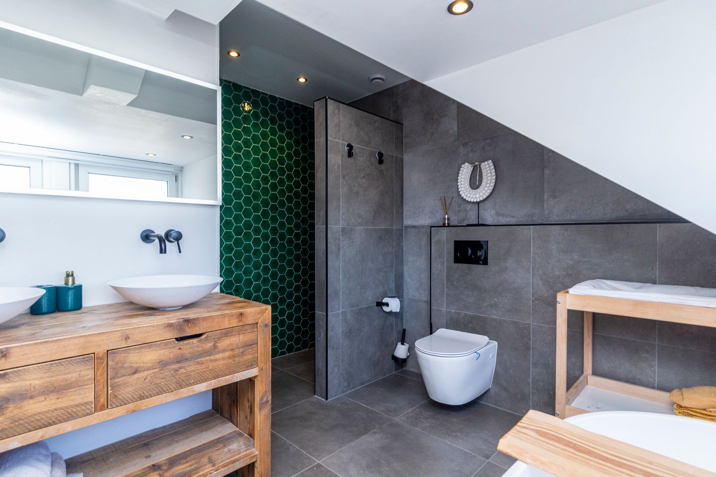 Foto 25 van Floresstraat 63