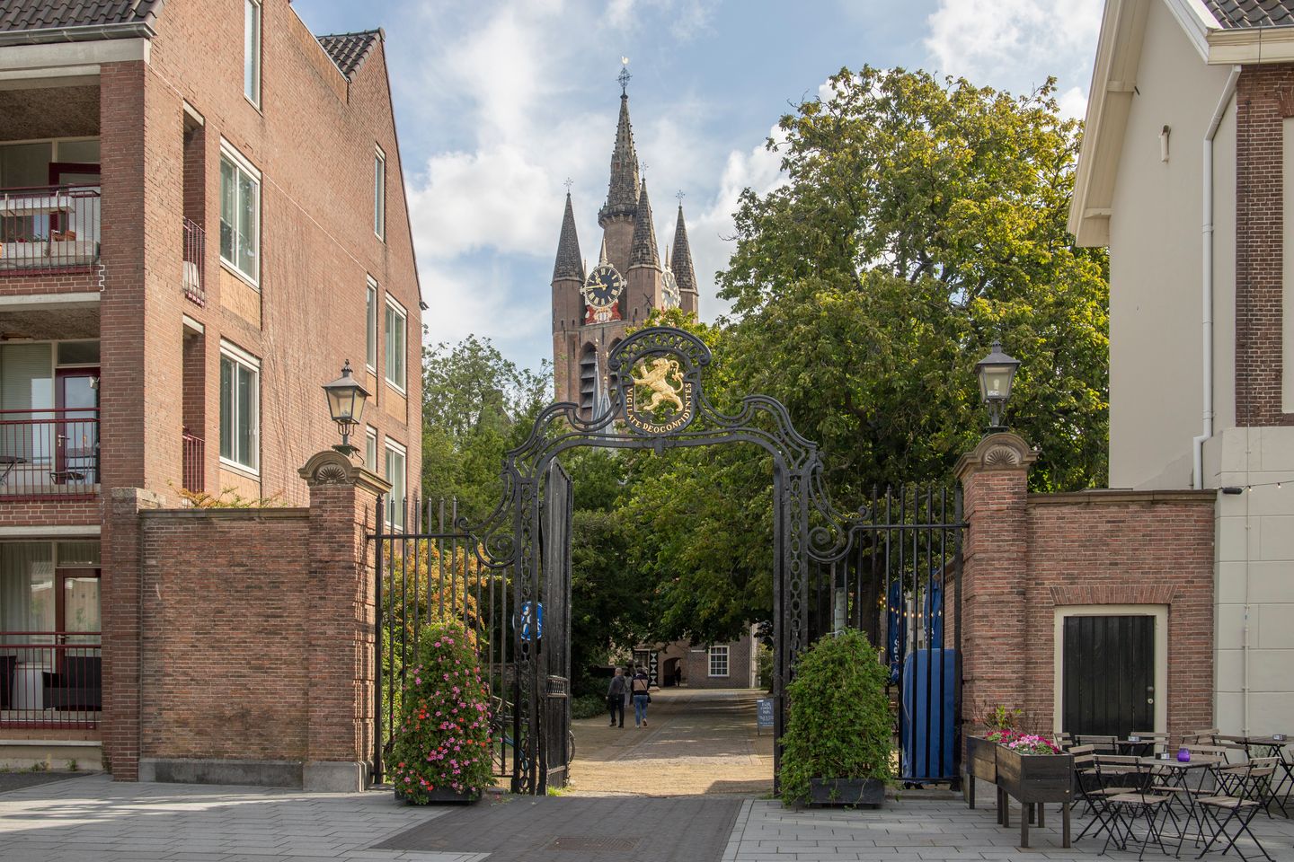 Foto 34 van Floresstraat 63