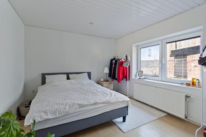 Photo 16 of Dolmansstraat 66