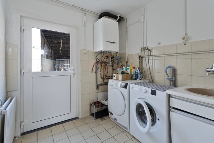 Photo 18 of Dolmansstraat 66