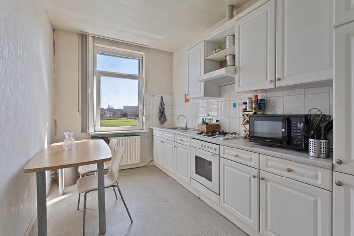 Photo 20 of Dolmansstraat 66