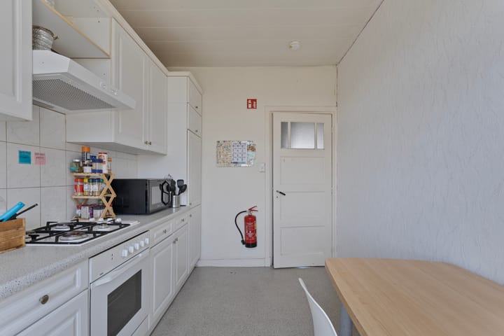 Photo 21 of Dolmansstraat 66