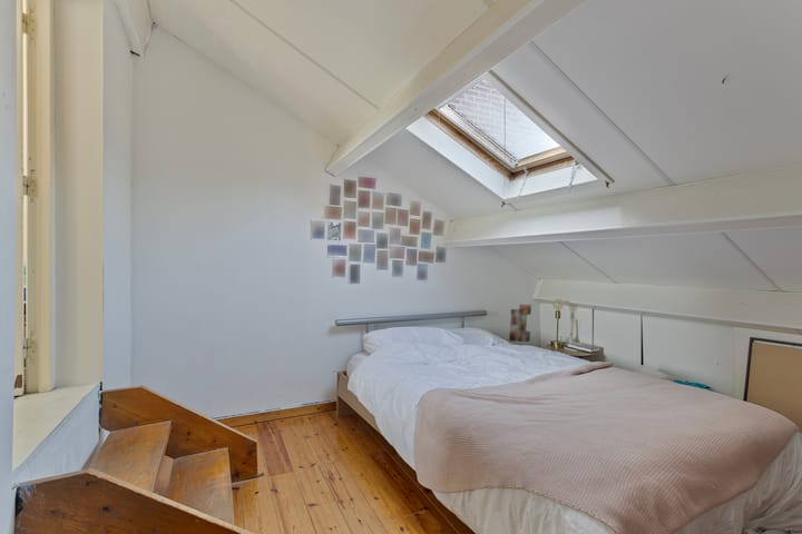 Photo 25 of Dolmansstraat 66