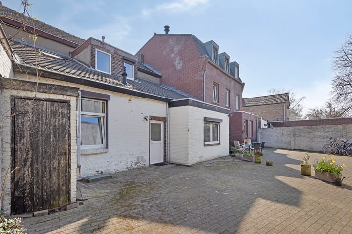 Photo 31 of Dolmansstraat 66