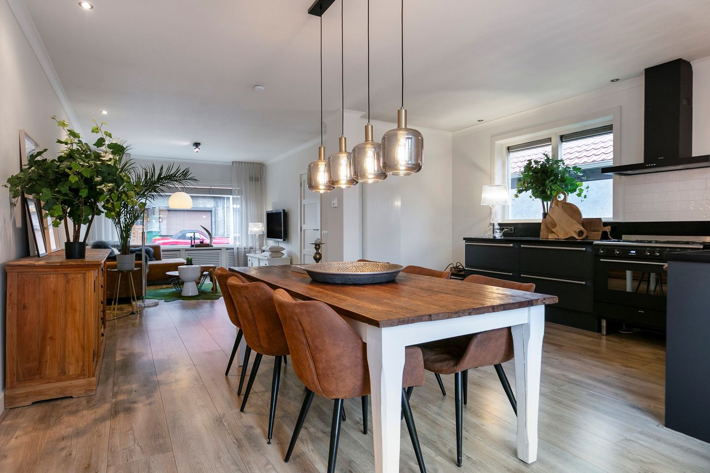 Photo 10 of Hondiusstraat 2-A