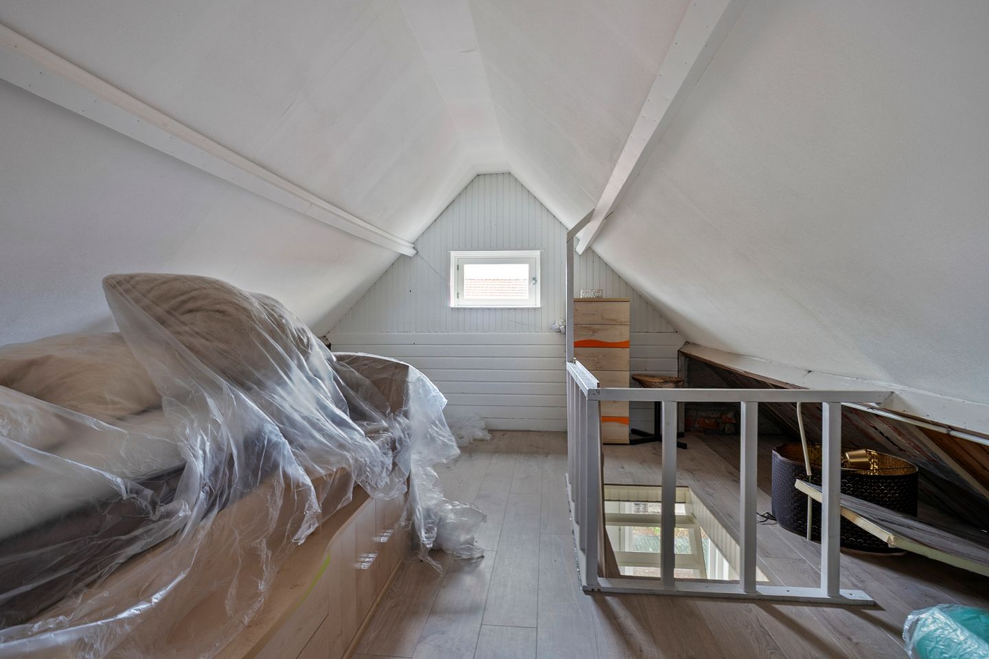 Photo 25 of Hondiusstraat 2-A