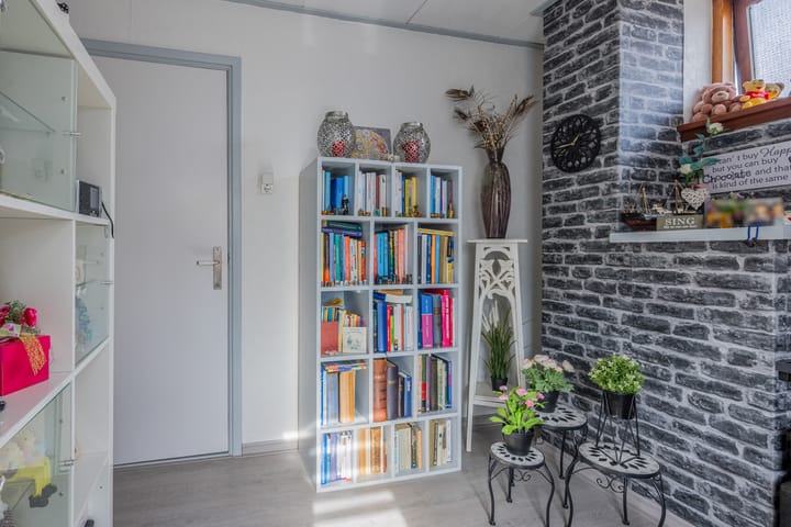 Photo 12 of Emmastraat 11