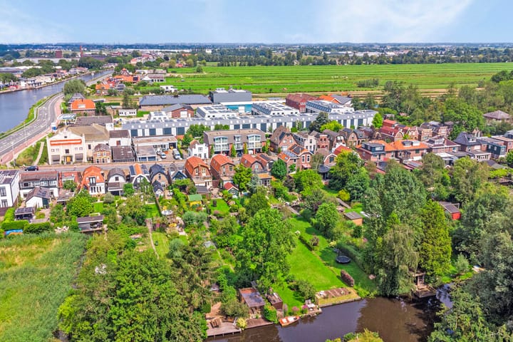 Foto 45 van Brugweg 21