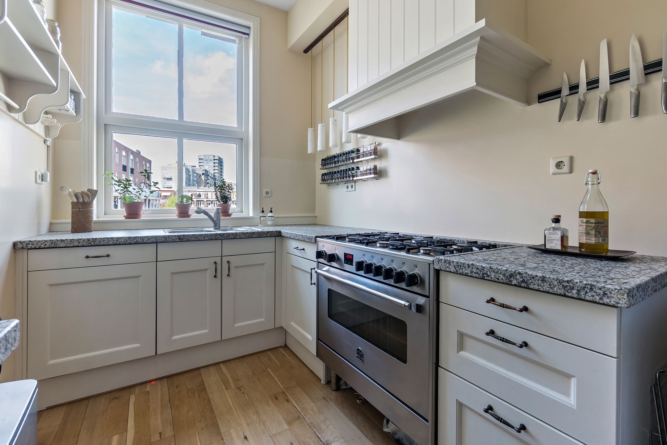 Foto 39 van Groot Hertoginnelaan 155