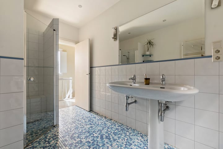 Foto 74 van Groot Hertoginnelaan 155