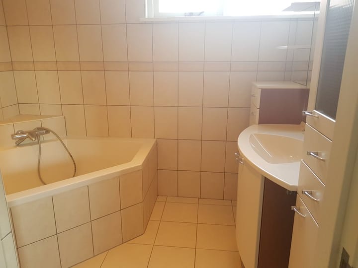 Photo 5 of Sint Antoniusstraat 19-A