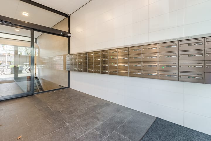 Foto 42 van Rijksstraatweg 513-II