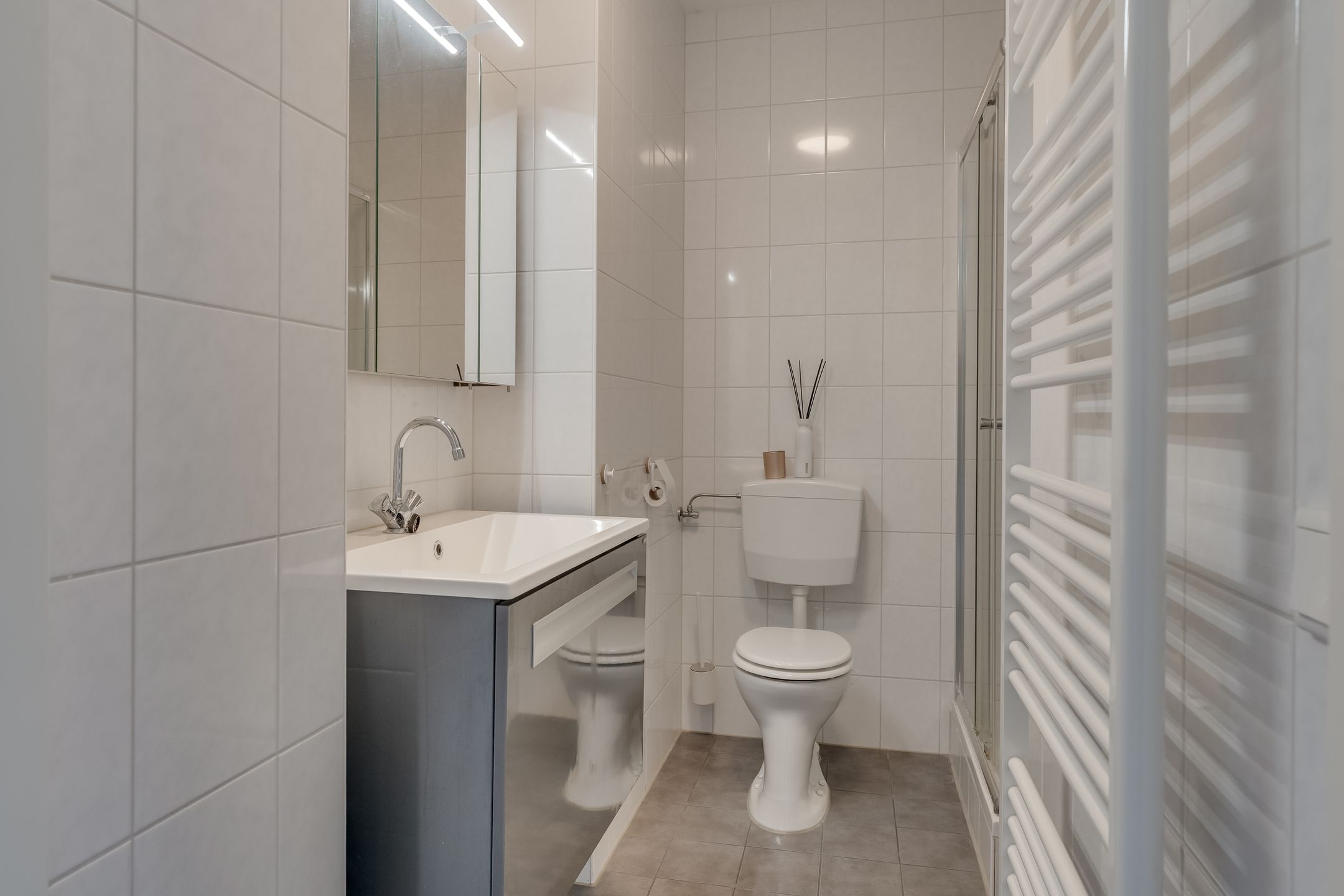 Photo 12 of Berlagestraat 146