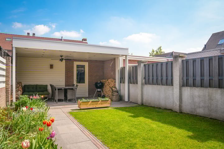 Foto 2 van Hoefken 4