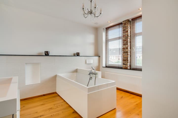 Foto 14 van Dolmansstraat 41