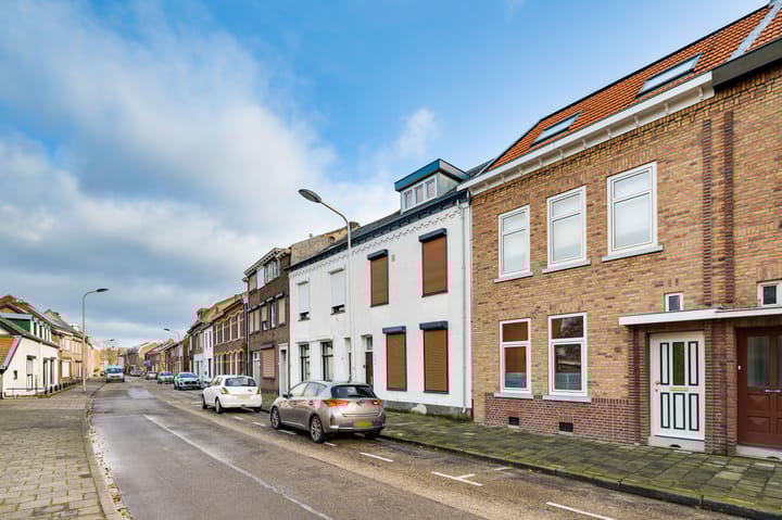 Foto 22 van Dolmansstraat 41