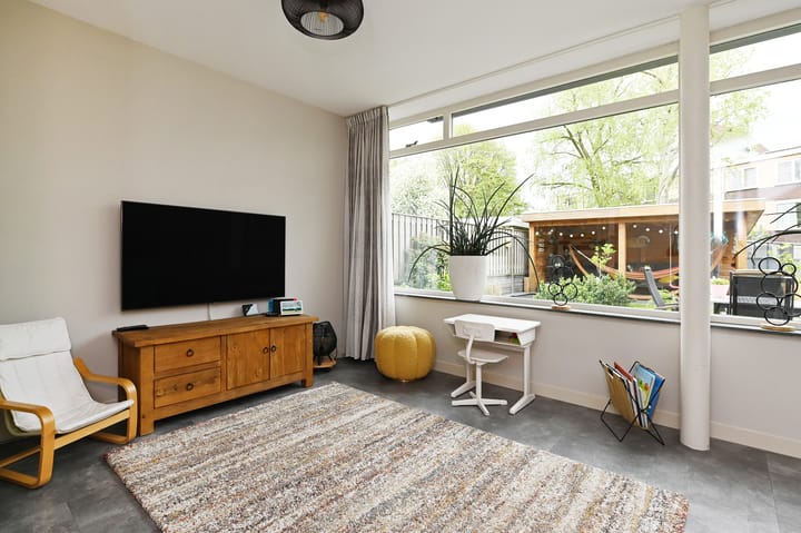 Photo 11 of Burgemeester Hendrixstraat 56