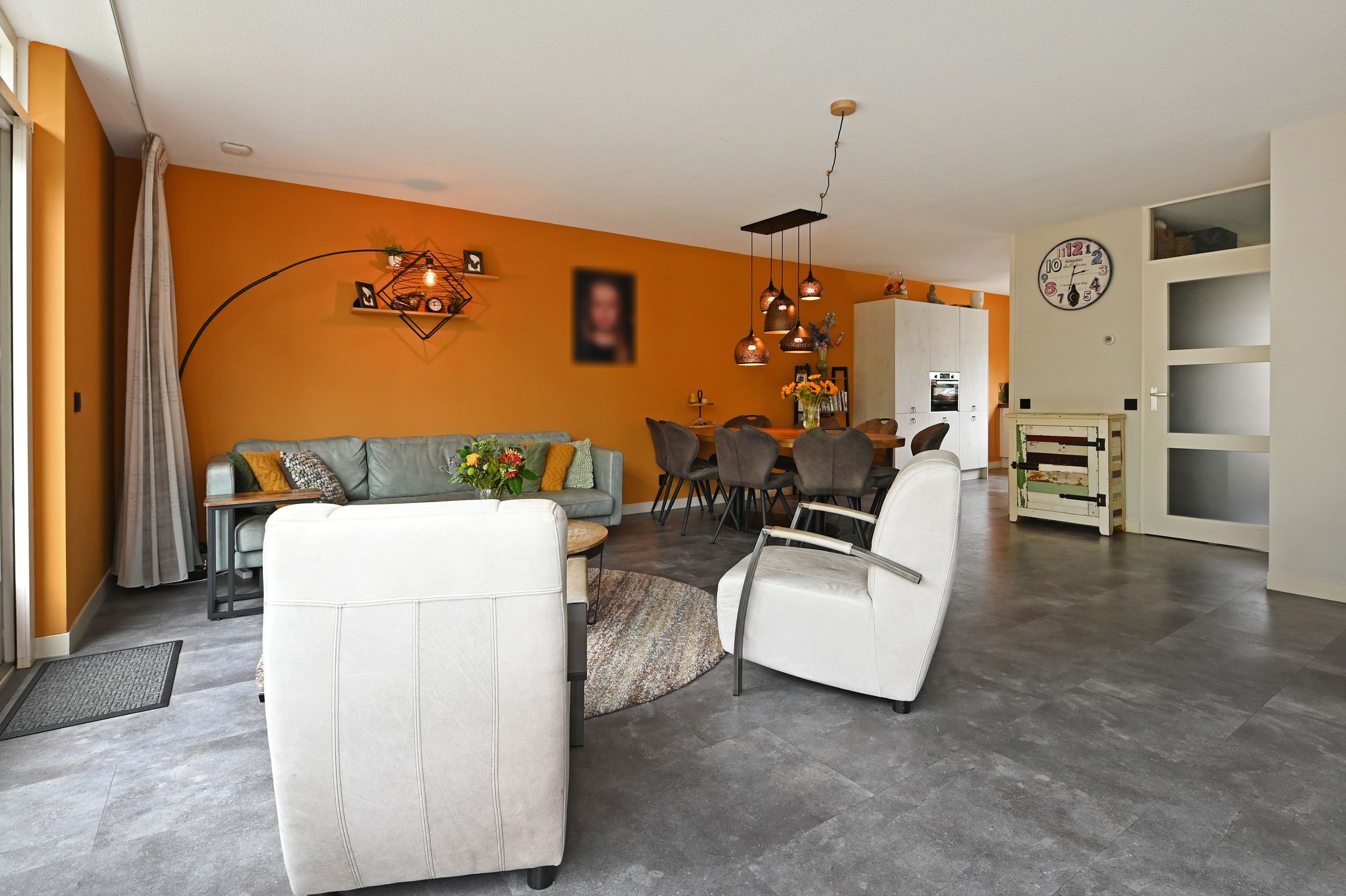 Photo 12 of Burgemeester Hendrixstraat 56