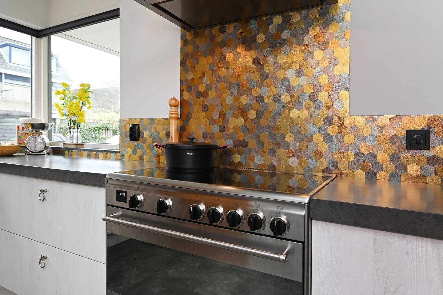 Photo 14 of Burgemeester Hendrixstraat 56