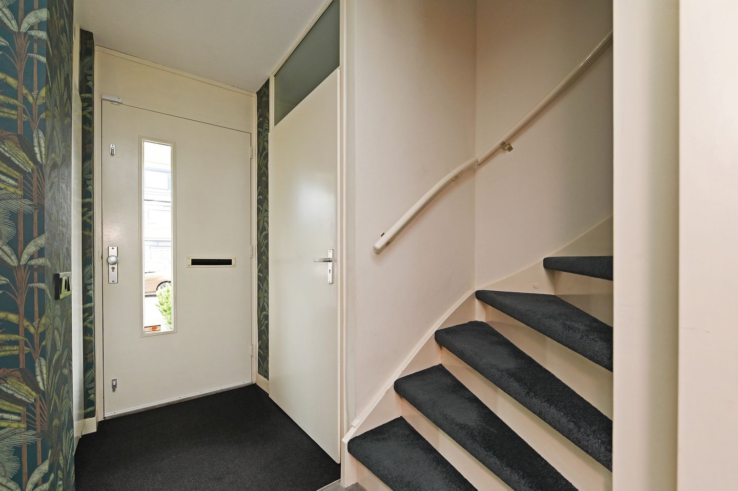 Photo 19 of Burgemeester Hendrixstraat 56