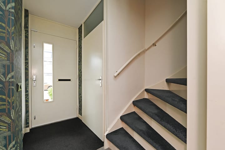 Photo 19 of Burgemeester Hendrixstraat 56