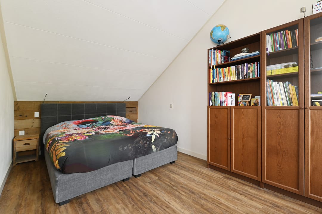 Photo 22 of Burgemeester Hendrixstraat 56