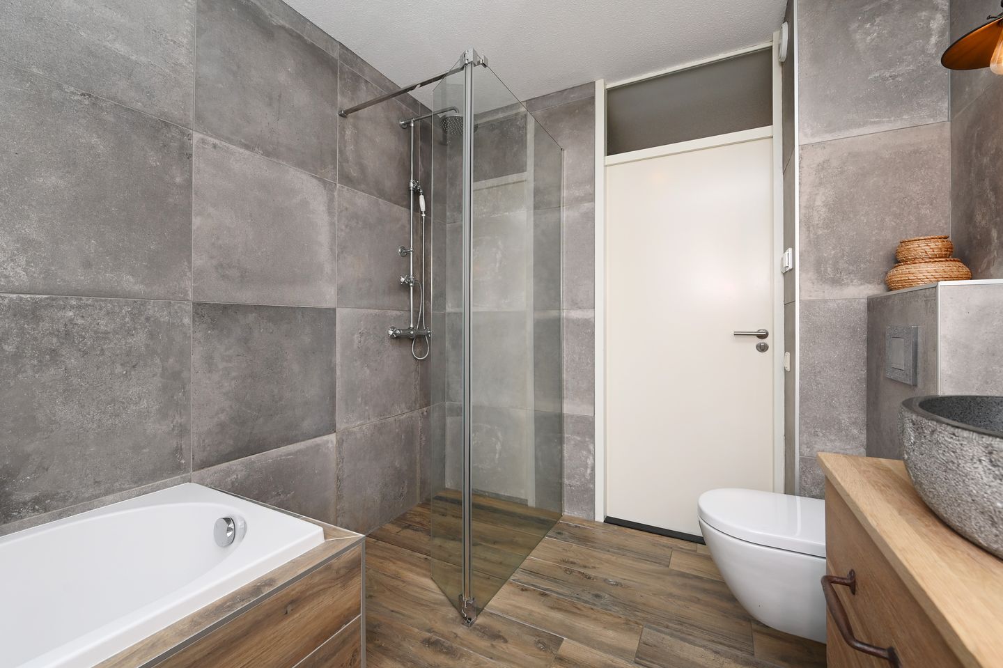 Photo 25 of Burgemeester Hendrixstraat 56