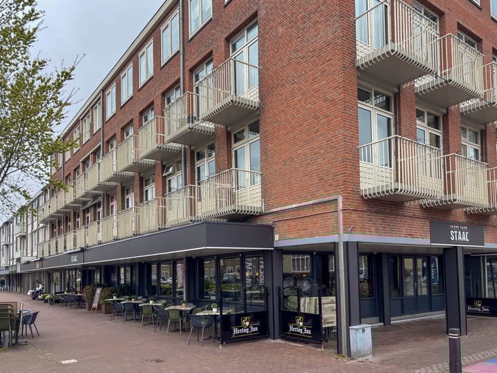 Foto 40 van Plein 1945 41