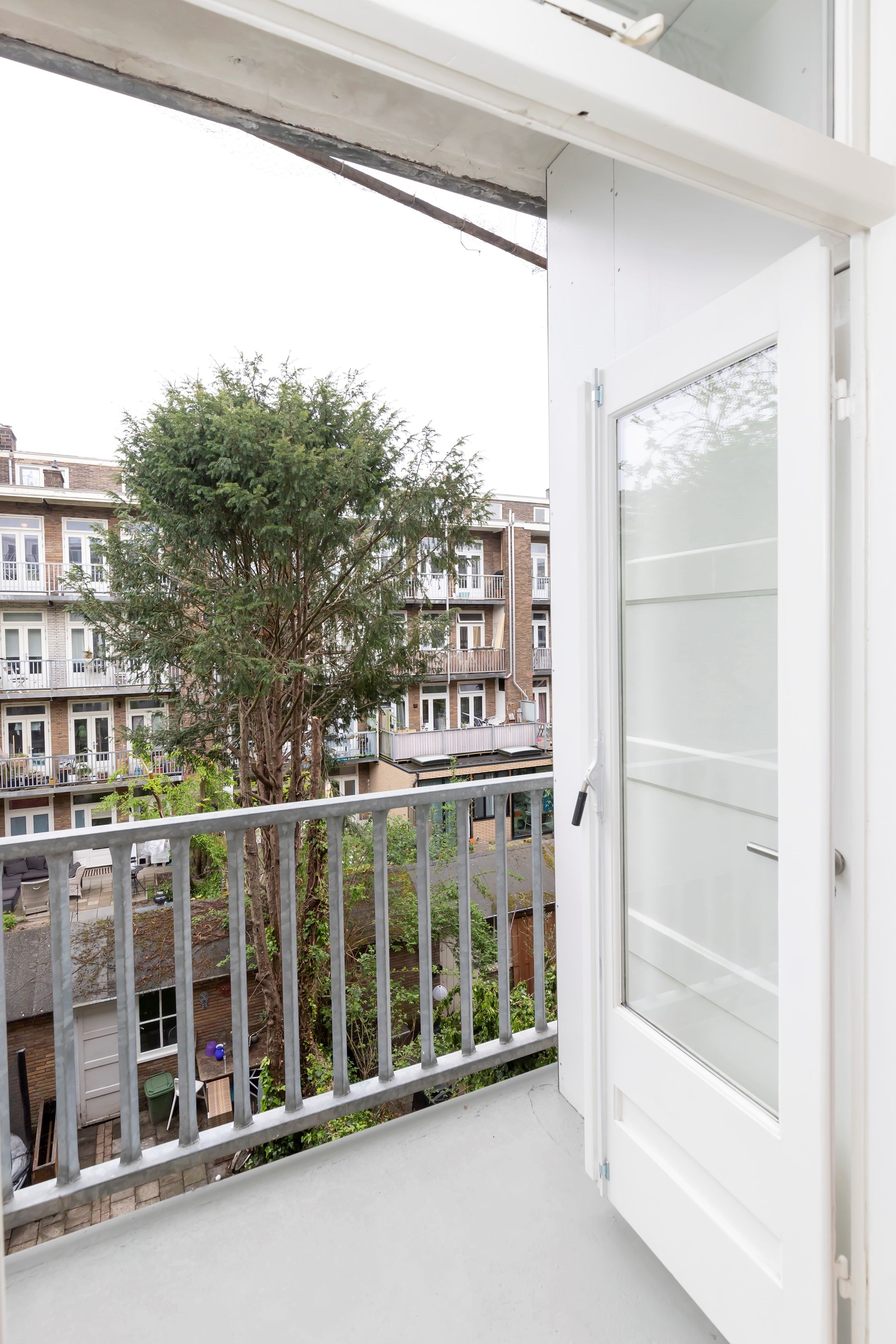 Photo 24 of Sanderijnstraat 52-2