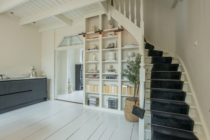 Foto 6 van Julianastraat 1