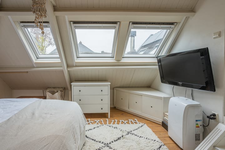 Foto 31 van Julianastraat 1