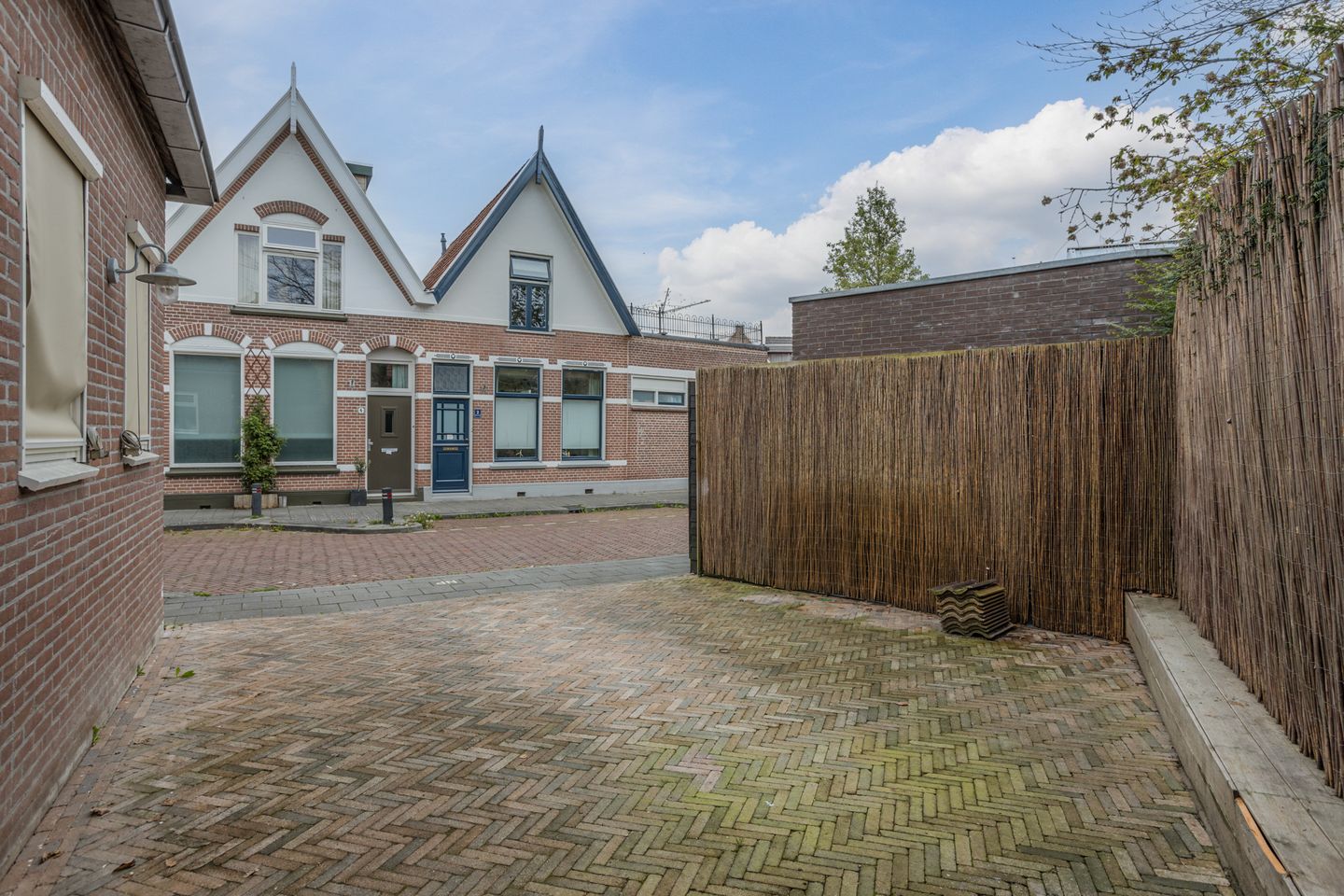 Foto 44 van Julianastraat 1