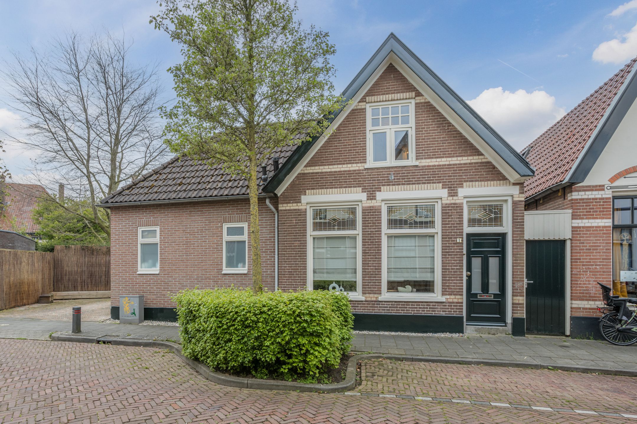 Foto 45 van Julianastraat 1