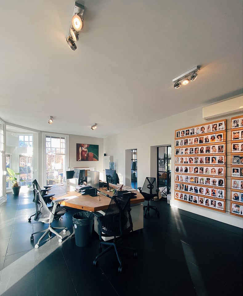 Bekijk foto 2 van Raadhuisstraat 52-A