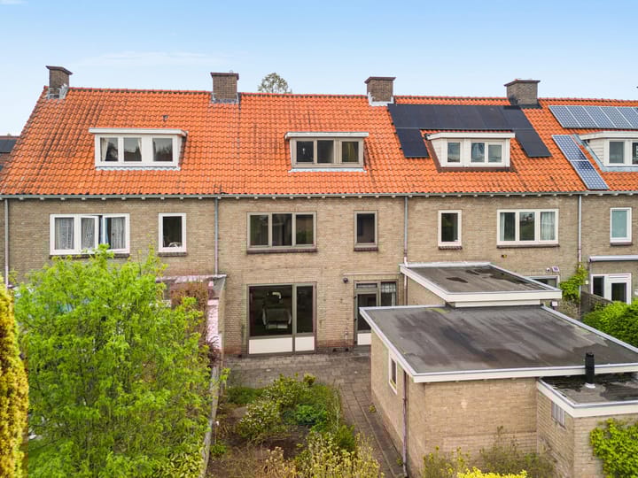 Foto 12 van Burg v d Weijerstraat 18