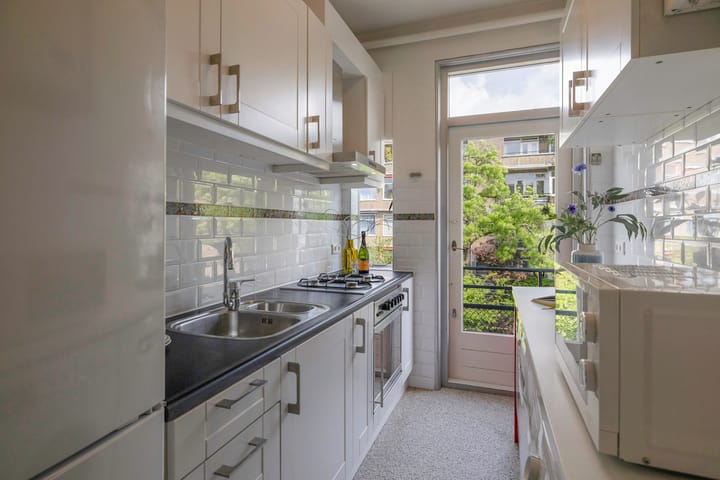 Foto 5 van Van Beuningenstraat 11-01R