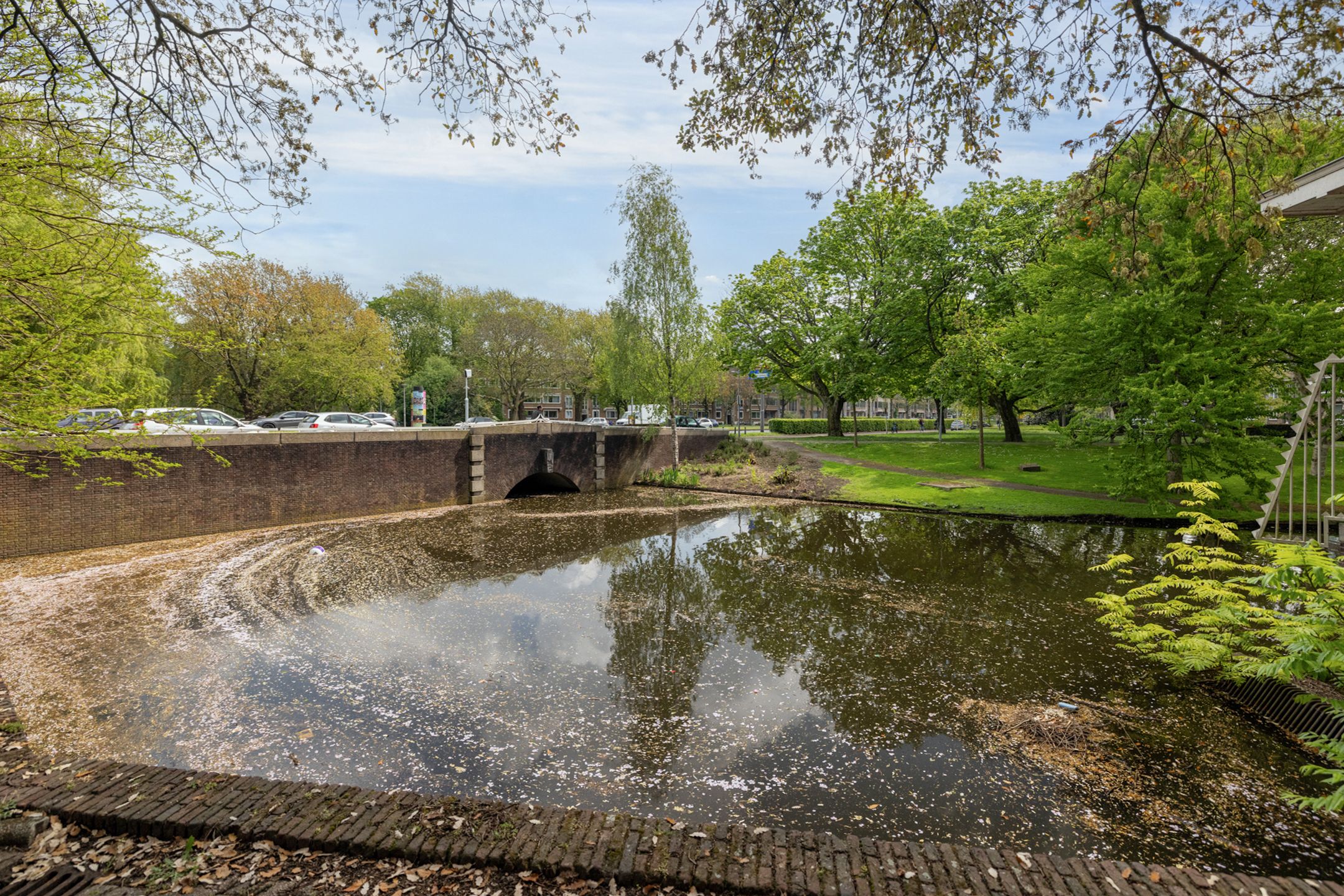 Foto 33 van Van Beuningenstraat 11-01R