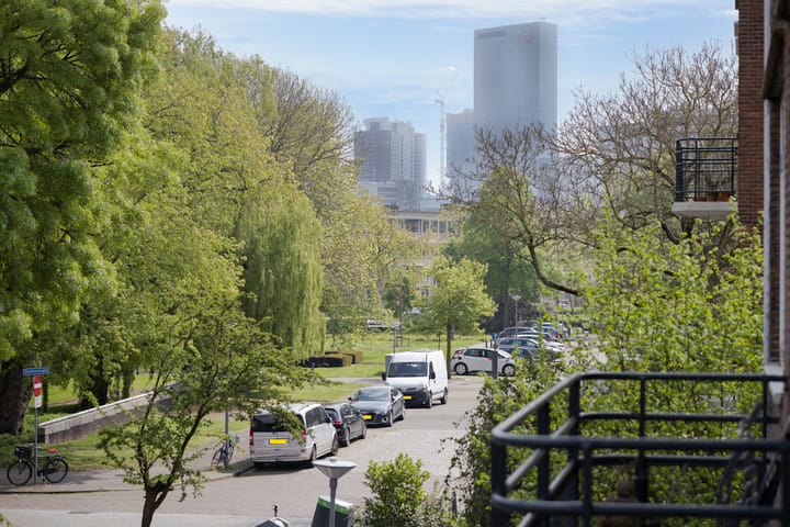 Foto 36 van Van Beuningenstraat 11-01R