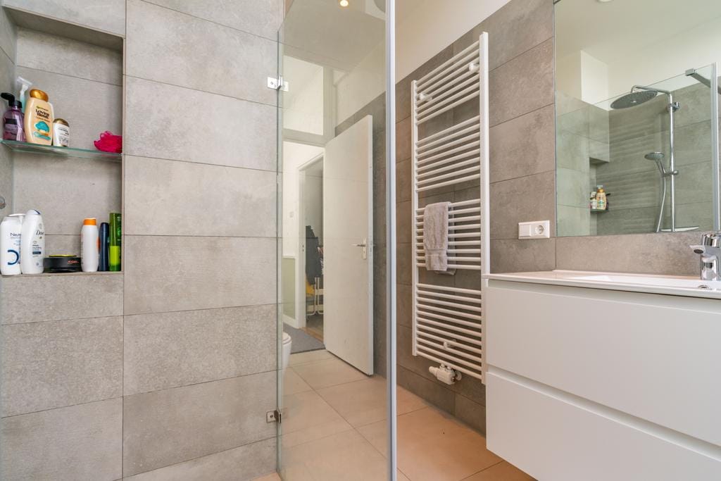 Foto 42 van Van Boetzelaerlaan 48