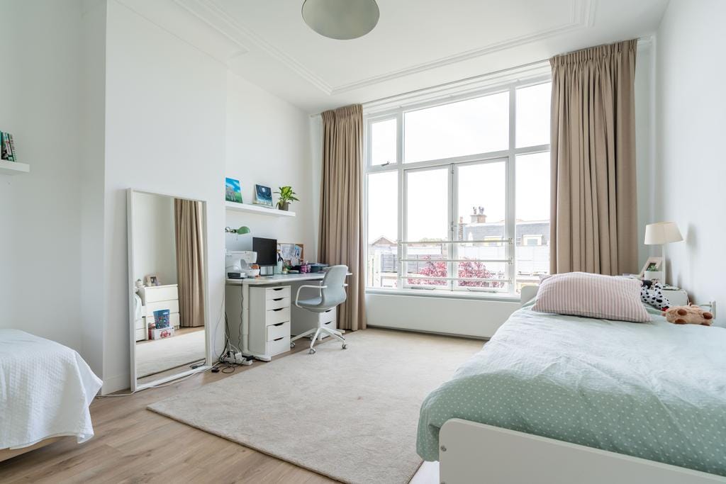 Foto 51 van Van Boetzelaerlaan 48