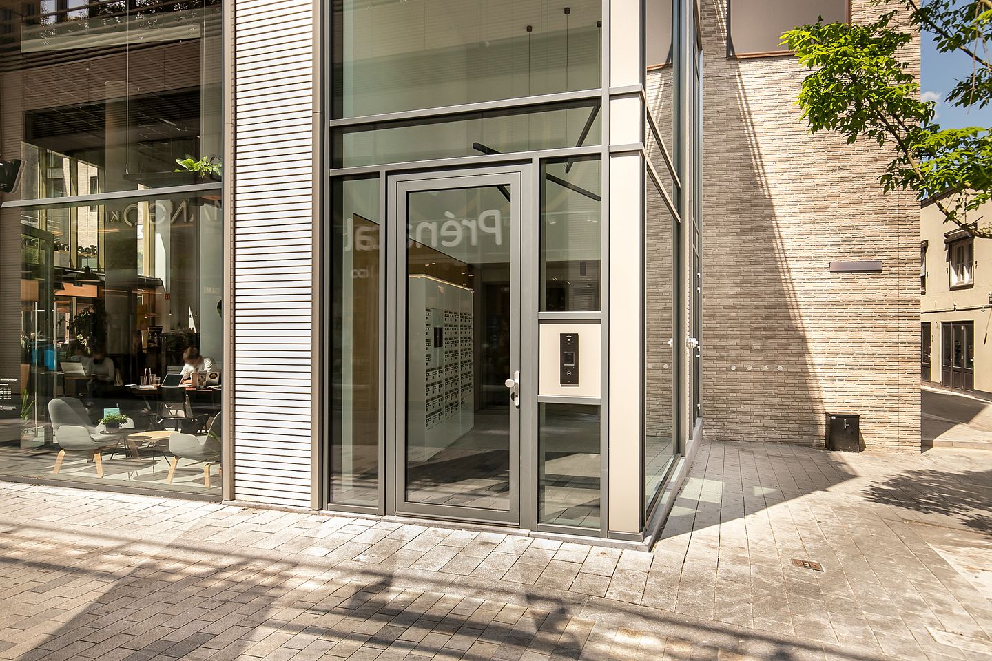 Photo 5 of Frederikstraat 84