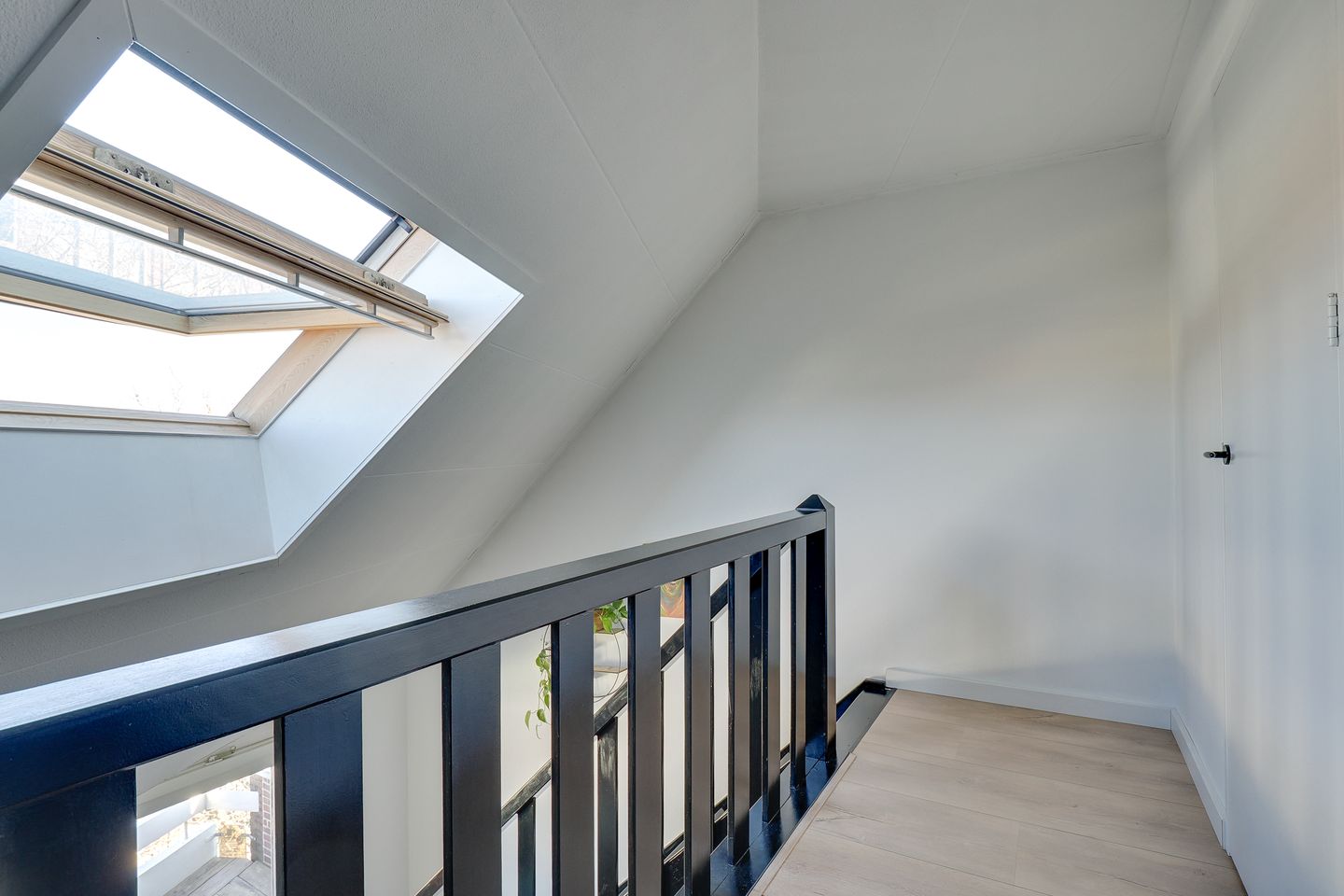 Foto 19 van Ondiep-Zuidzijde 47