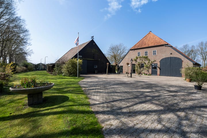 Foto 4 van Mantingerdijk 13