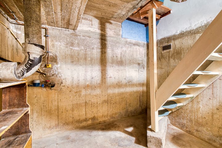 Photo 22 of Irenestraat 11