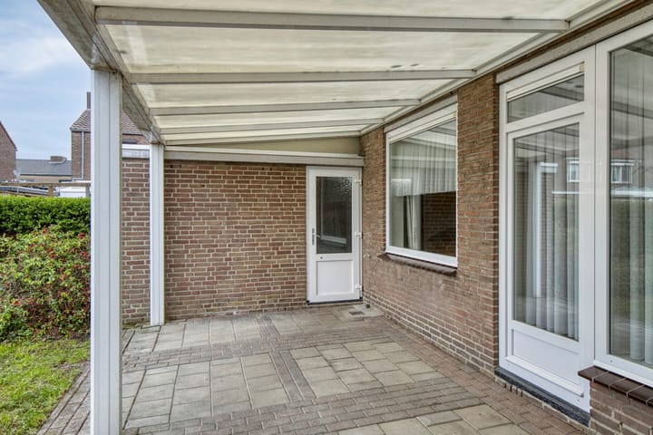 Photo 25 of Irenestraat 11