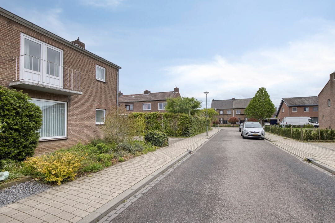 Foto 32 van Irenestraat 11